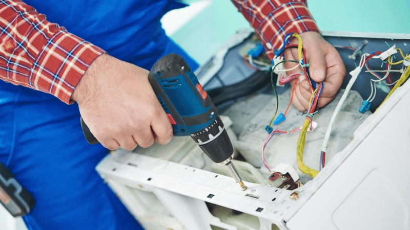 Kula Altus Altus çamaşır makinesi kart tamiri – Su almama arızası orijinal parça ile giderildi. - Teknik servis örneği